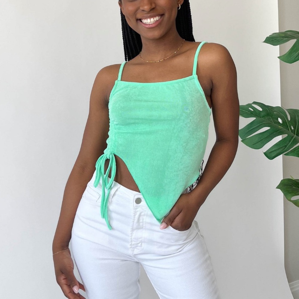 RACHEL TOP IN GREEN